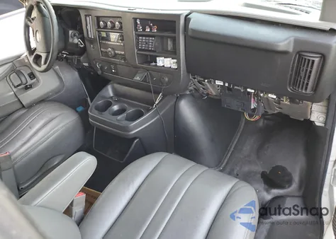 2015 Chevrolet Express G2500 из США, поврежденный, VIN 1GCWGFCG9F1280313